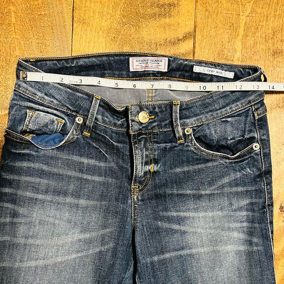 Guess Mid-rise Cropped Jeans, Medium Wash, US Size 26 - Picture 10 of 12